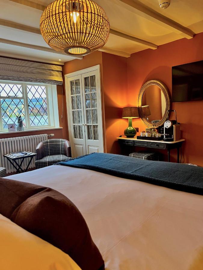 The Broadway Hotel المظهر الخارجي الصورة