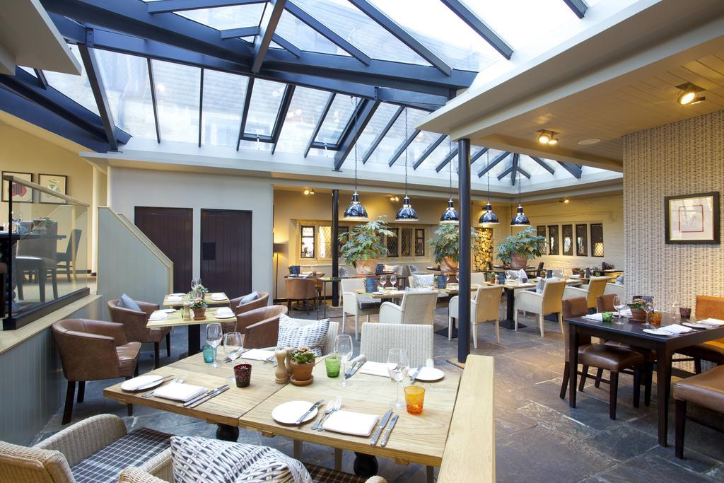 The Broadway Hotel المظهر الخارجي الصورة